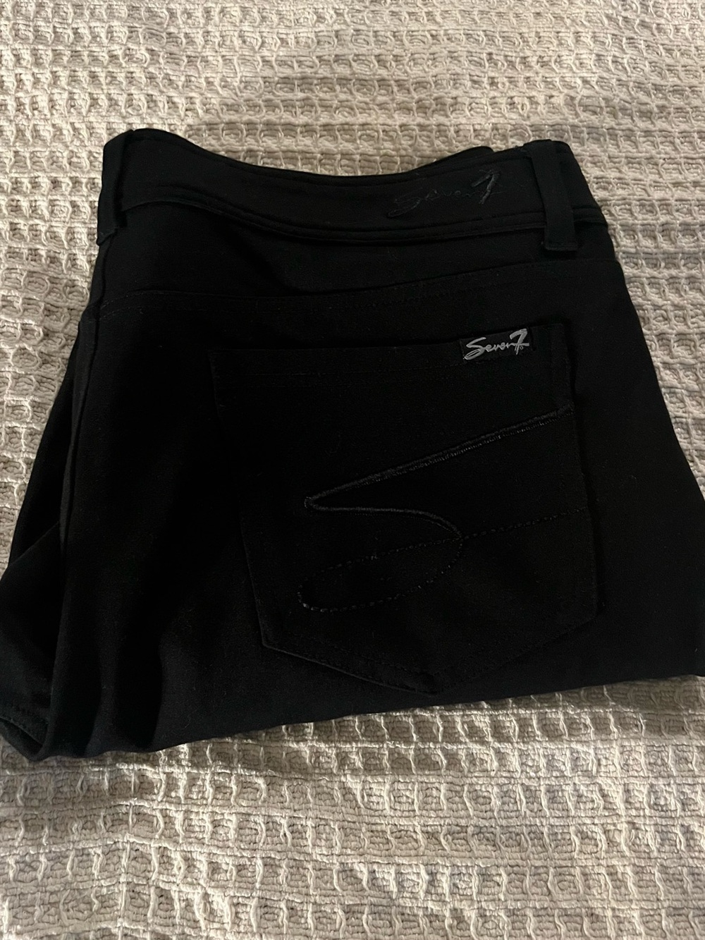 Seven7 Women's Black Stretchy Pants - Classic Pocket Detail Sz 14 like new!